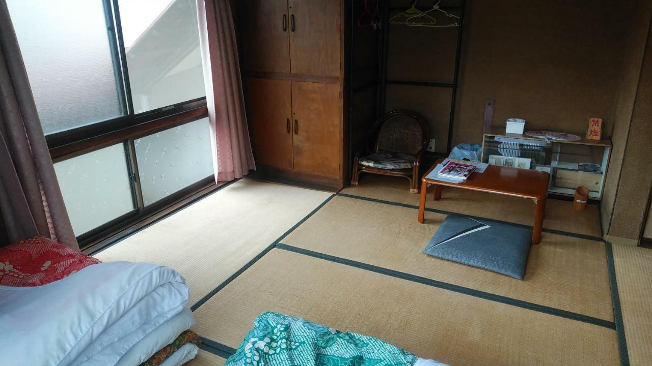 Walking Pilgrimage Hotel Tokiwa Ryokan Ozu  Buitenkant foto