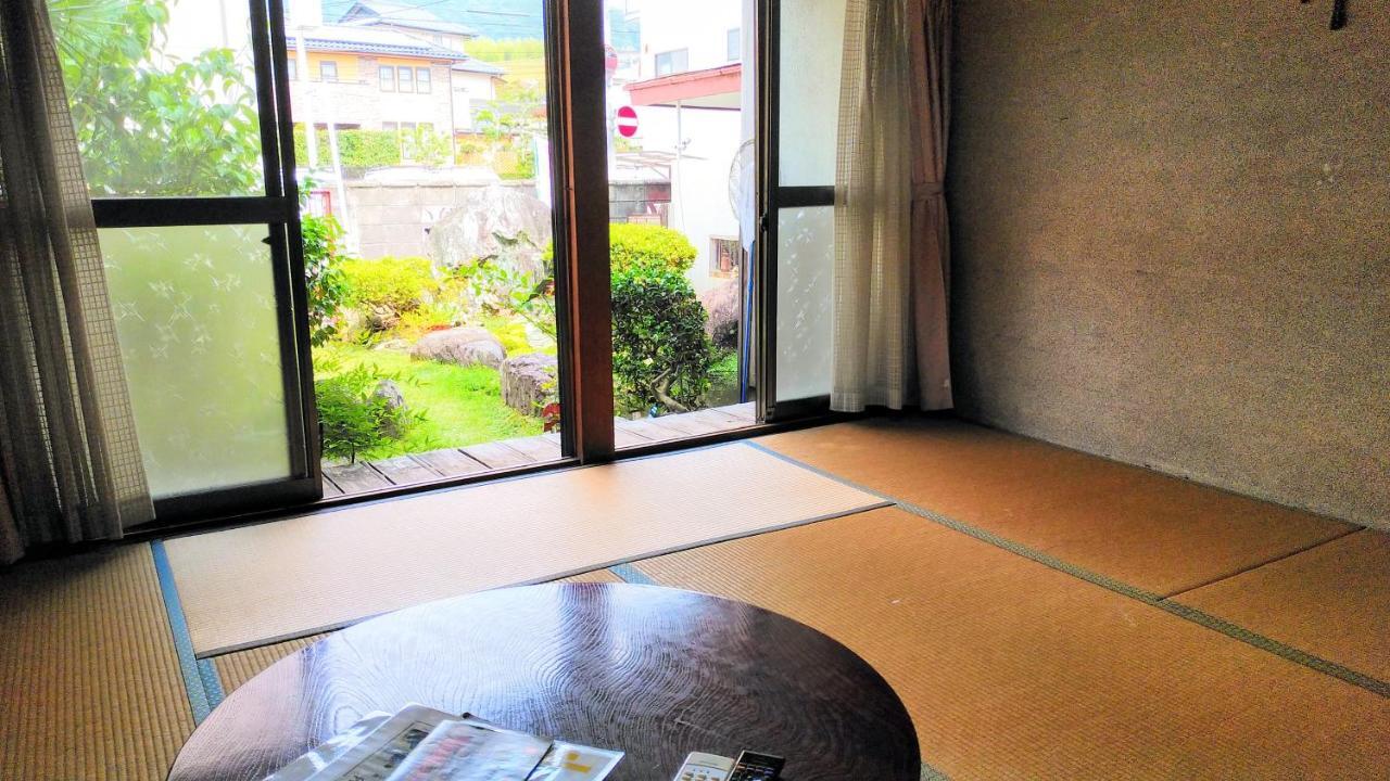 Walking Pilgrimage Hotel Tokiwa Ryokan Ozu  Buitenkant foto